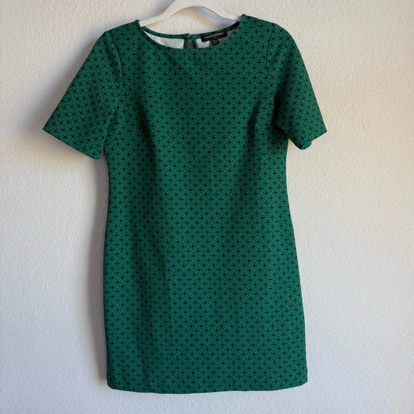 Banana Republic Women’s Green Pattern Shift Dress Short Sleeve Lightweight XSP - Picture 1 of 8
